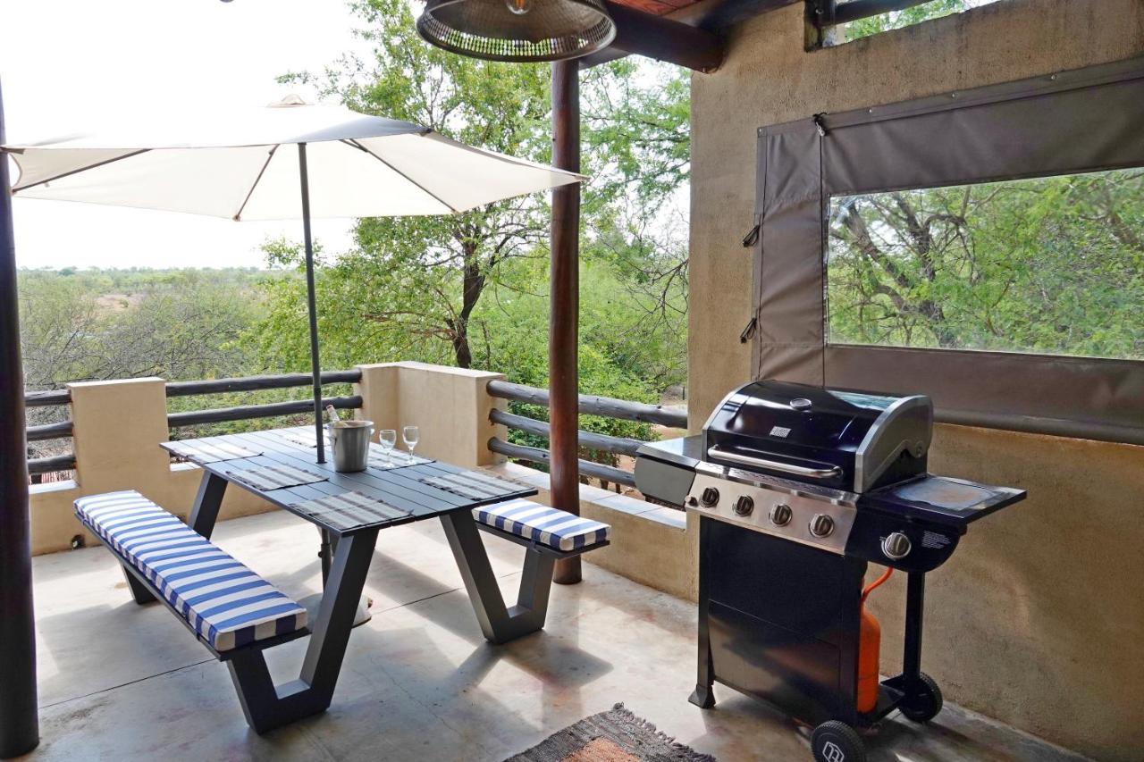 Marloth Park Hippo House Villa ภายนอก รูปภาพ